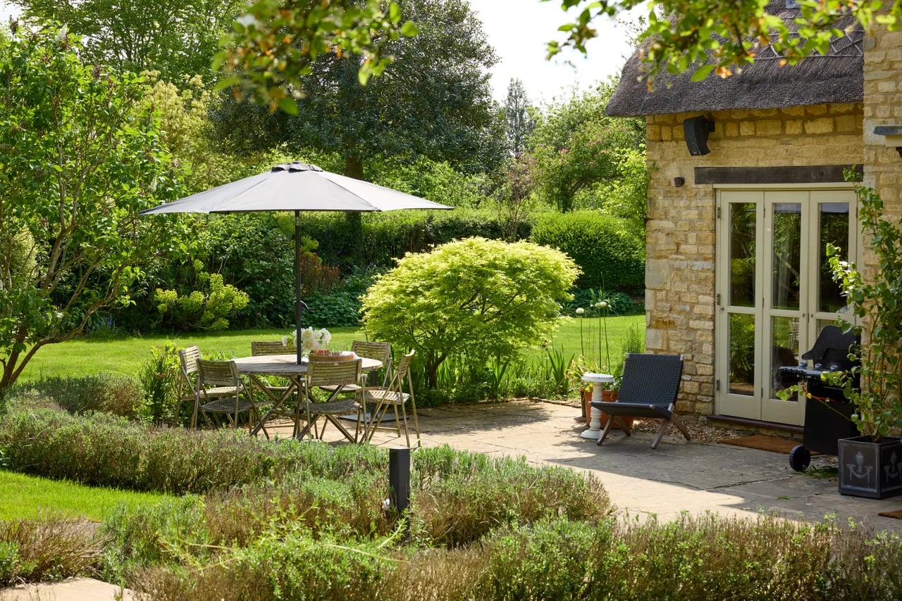 Brandy's Farmhouse, a Cotswolds holiday home near Soho Farmhouse