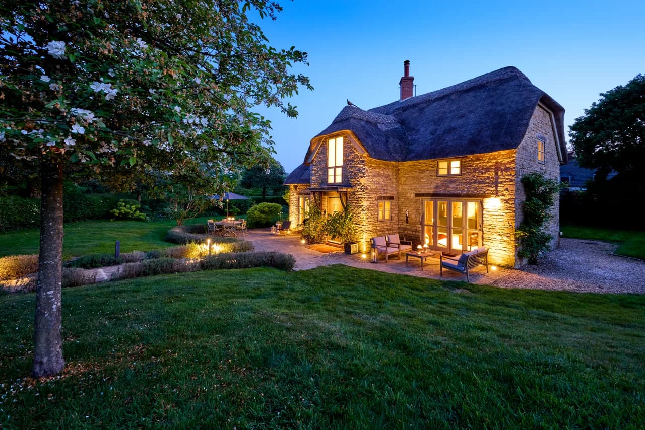 Brandy's Farmhouse, AceHost Cotswolds luxury vacation rental
